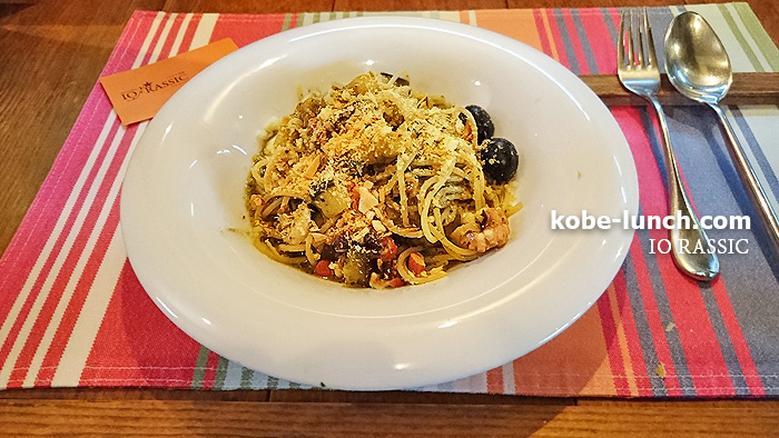 イオラシックiorassicでランチ