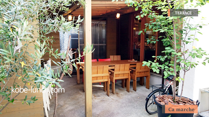 サマーシュのテラス席