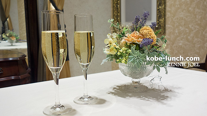 神戸海岸通り レニージョエル