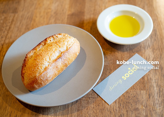 ダイニングソシアル ランチ パン