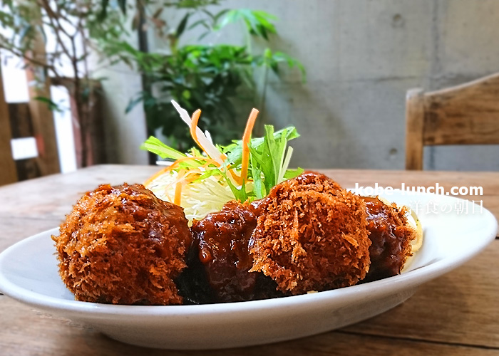 元町洋食の朝日メンチカツ