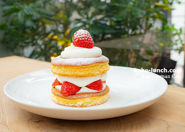苺のショートケーキ　 ロンハーマンカフェ