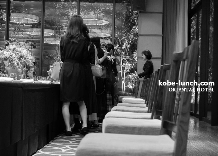 HALLOWEEN MASQUERADE PARTY