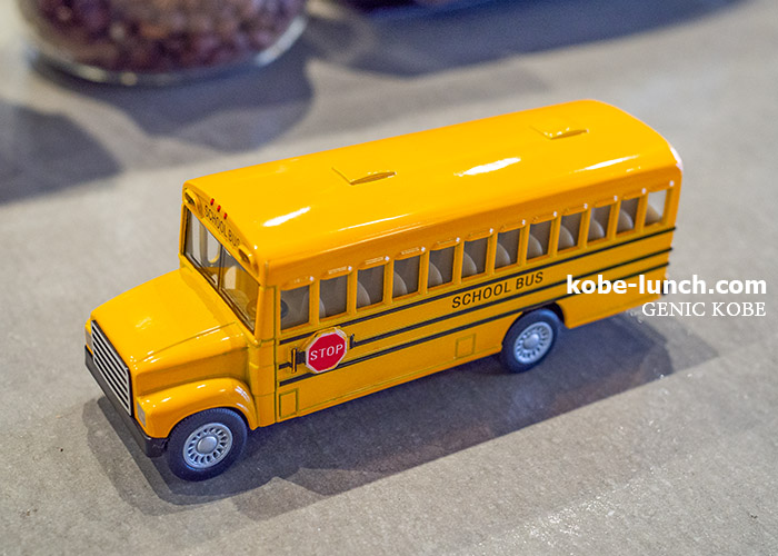 SCHOOL BUS COFFEE STOPが神戸元町