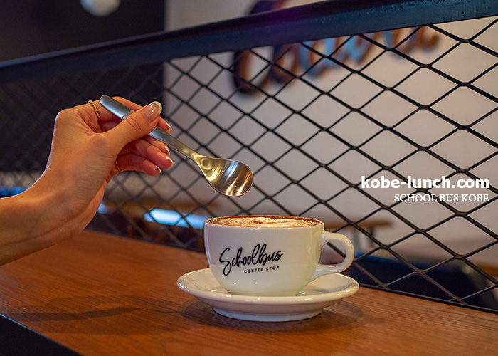 SCHOOL BUS COFFEE STOP MOTOMACHI