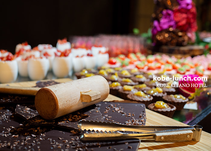 KOBE KITANO HOTEL ナイトデザートブッフェ ストロベリーハント