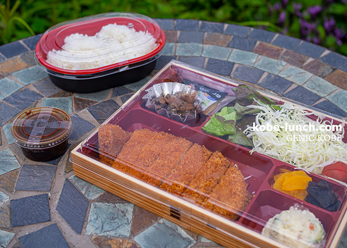 みなと温泉 蓮 神戸高尾牧場の「神戸ポーク」ロースカツ定食