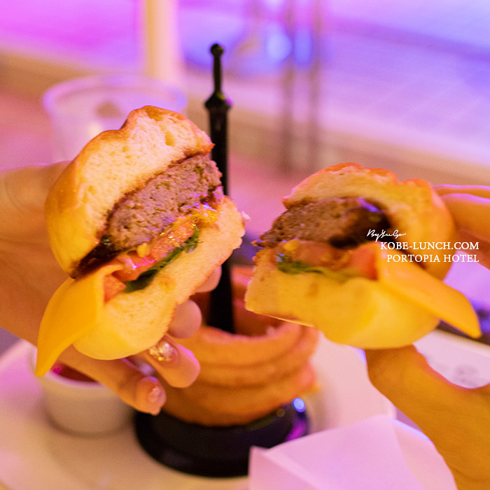 神戸ポートピアホテル ナイトプール