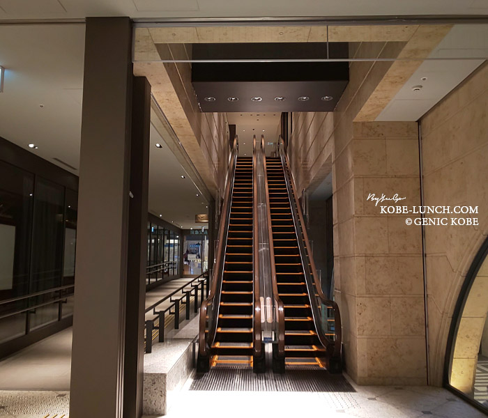 神戸三宮阪急ビル　デザイン