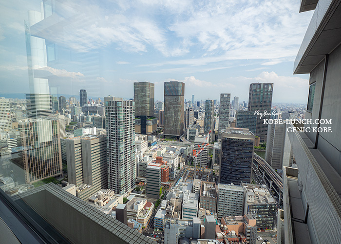 リッツカールトン大阪のクラブラウンジからの景色