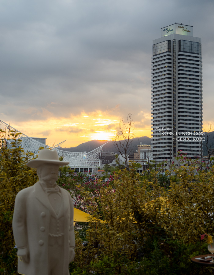 神戸みなと温泉蓮のナイトプール