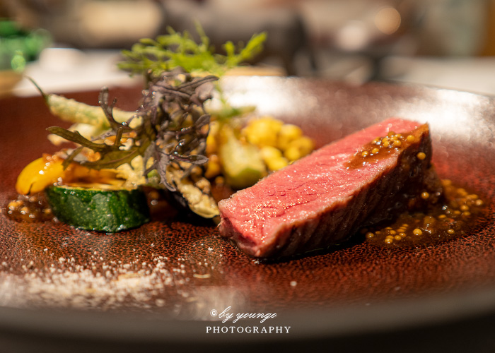 大阪赤レンガ倉庫の肉フレンチ「LA VIE 1923」