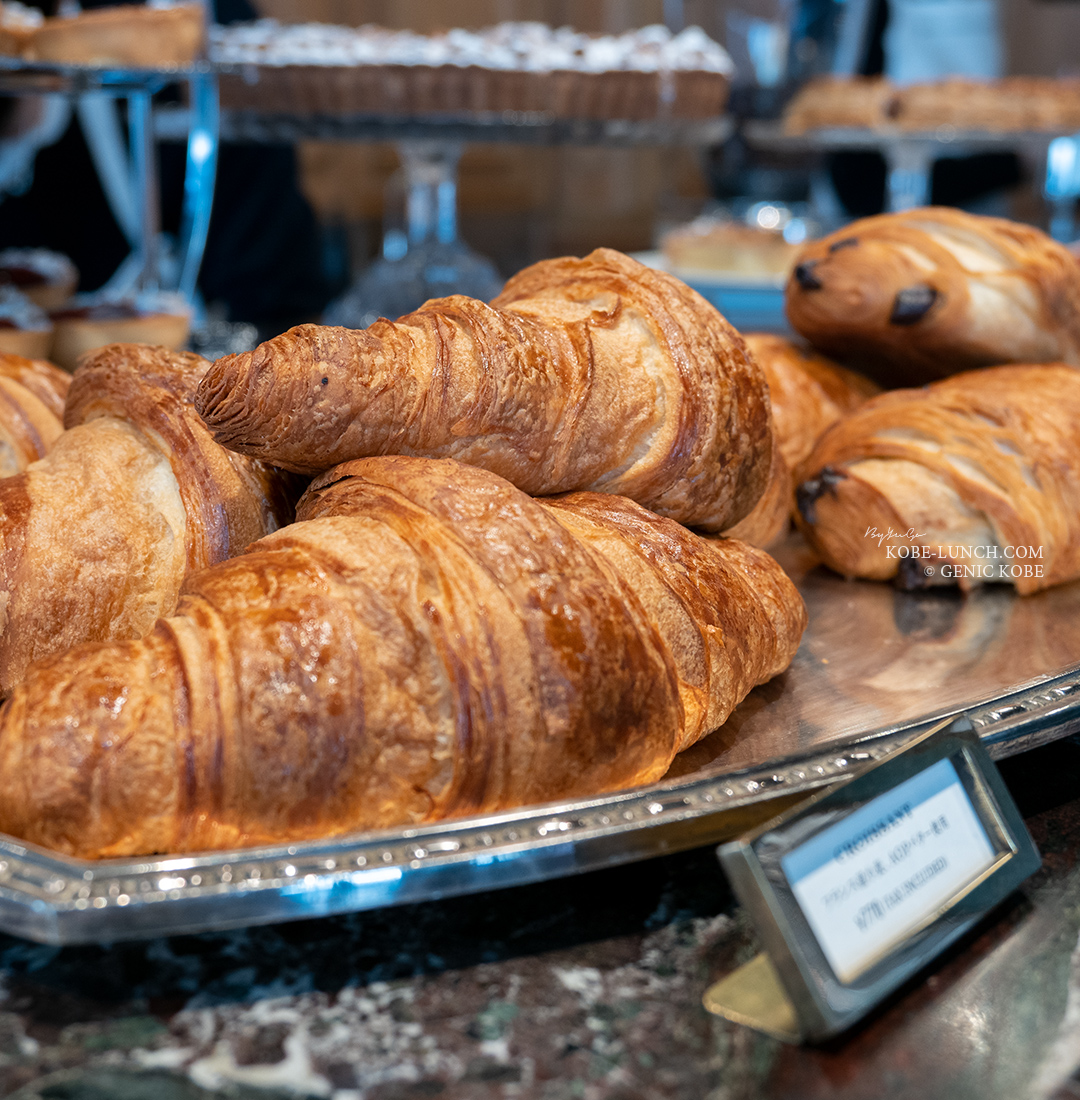 オフィシーヌ・ユニヴェルセル・ビュリー神戸店